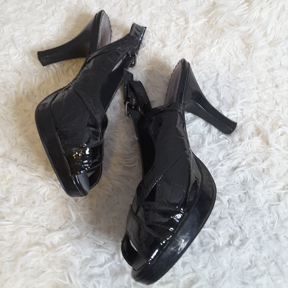 3/$30 Maurices black patent croco embossed slingback heels size 9M